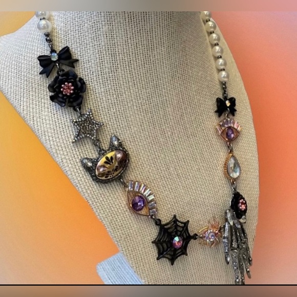 New BETSEY JOHNSON HALLOWEEN NECKLACE - Picture 6 of 13